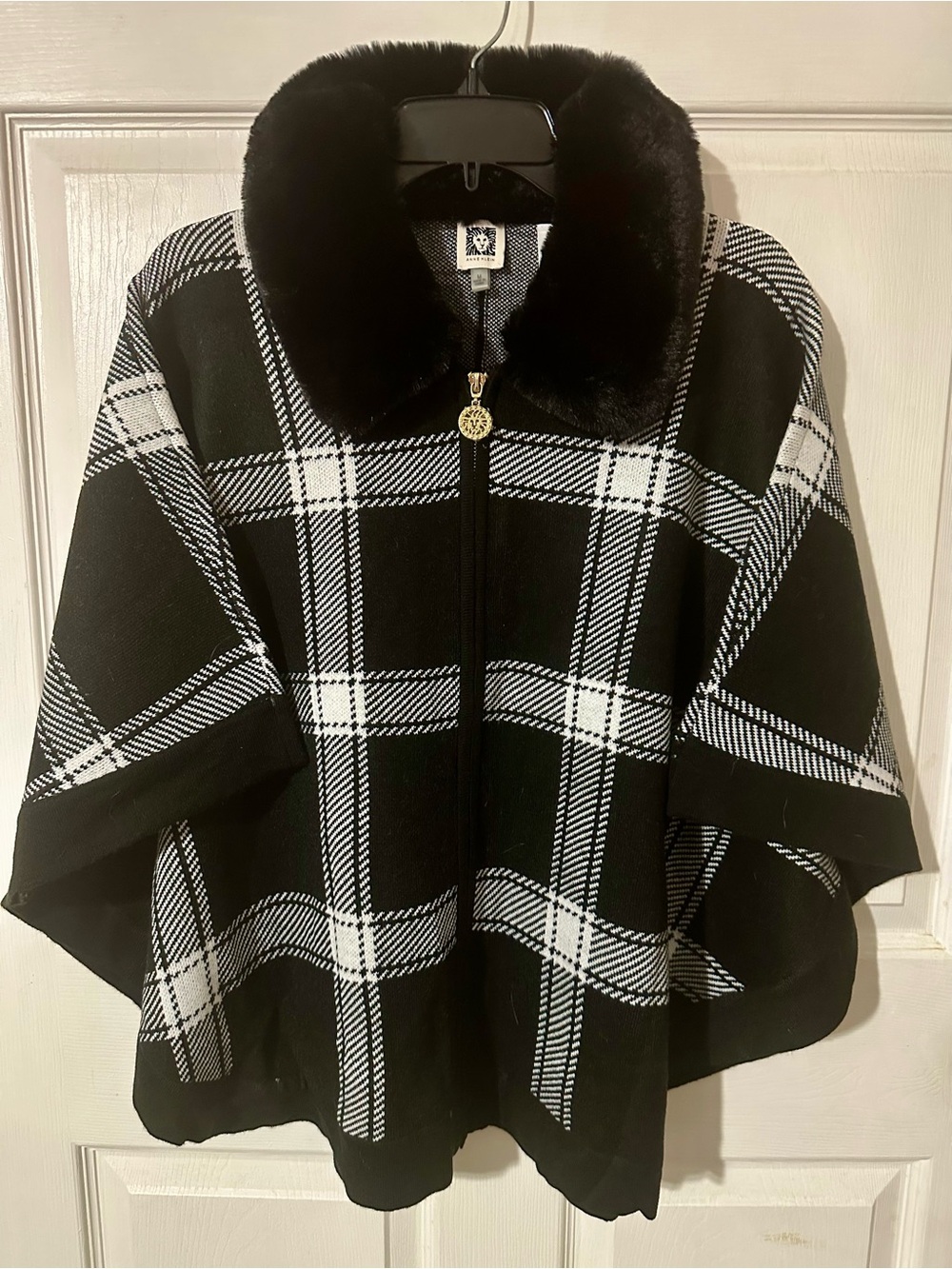 Anne Klein Black and White Plaid Cape with Faux Fur Collar